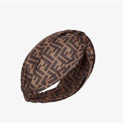 foulard fendi misure|foulard bandeau fendi.